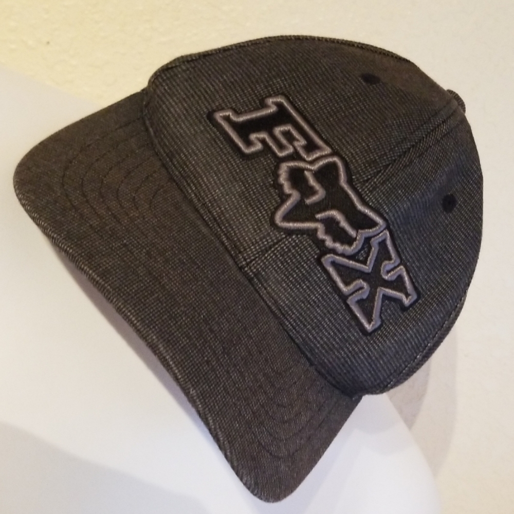 Fox's racing hat s/m